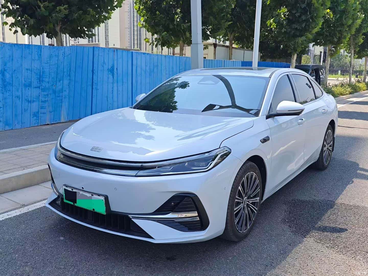 Geely A7