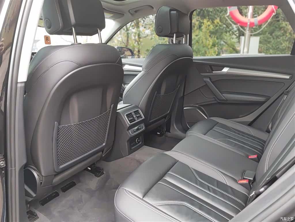 Audi Q5L, 2022 12