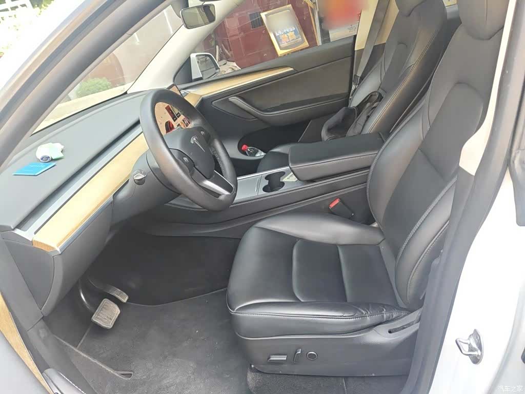 Tesla Model Y, 2021 8