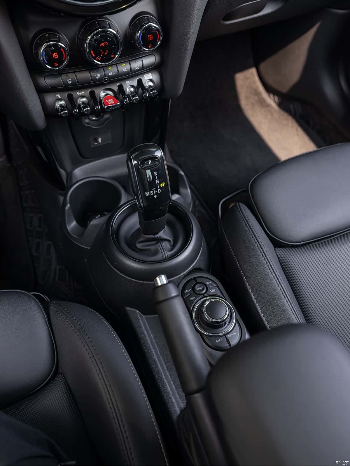 Mini Cooper, 2022 12