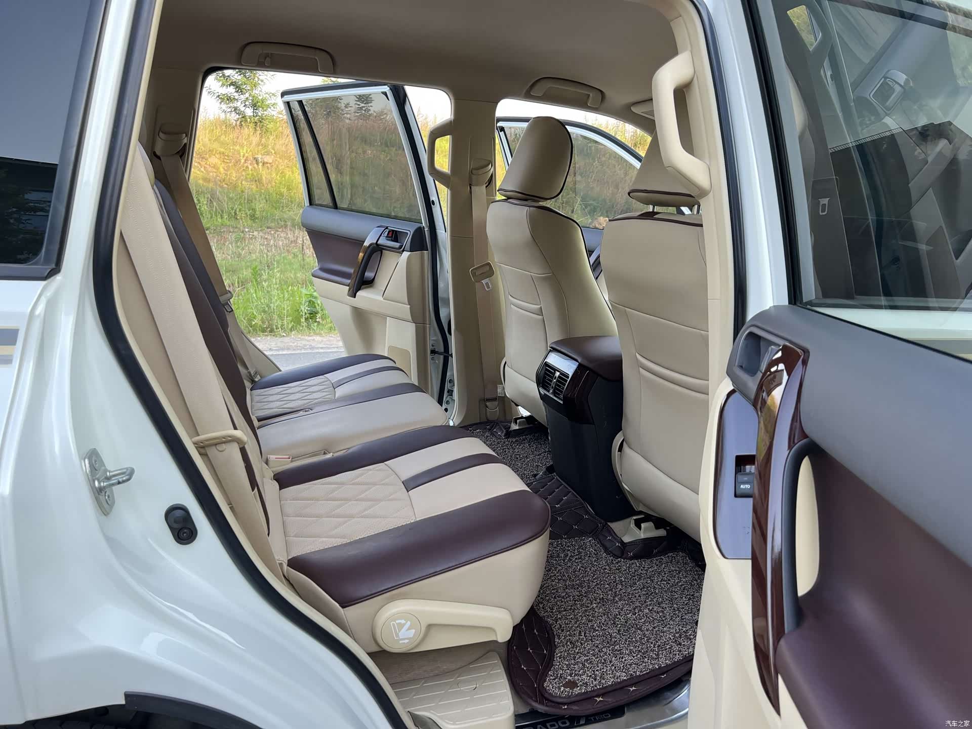 Toyota Prado, 2017 15