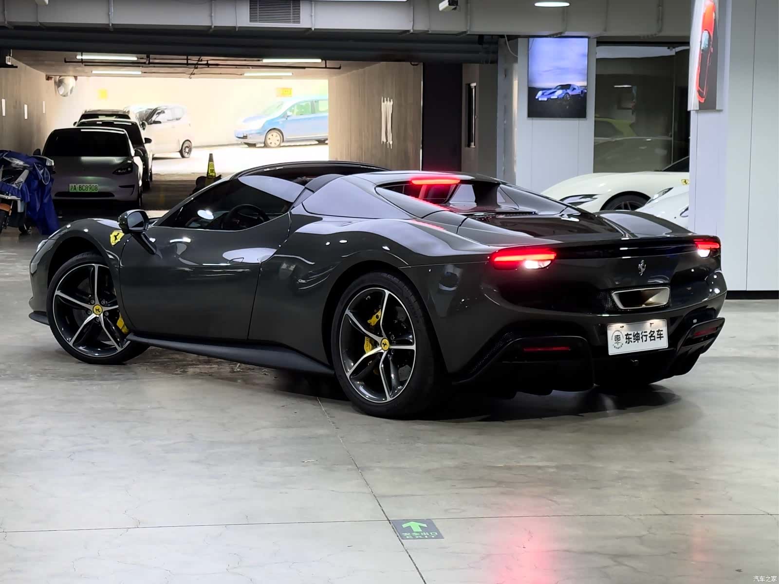 Ferrari 296, 2024 все фото
