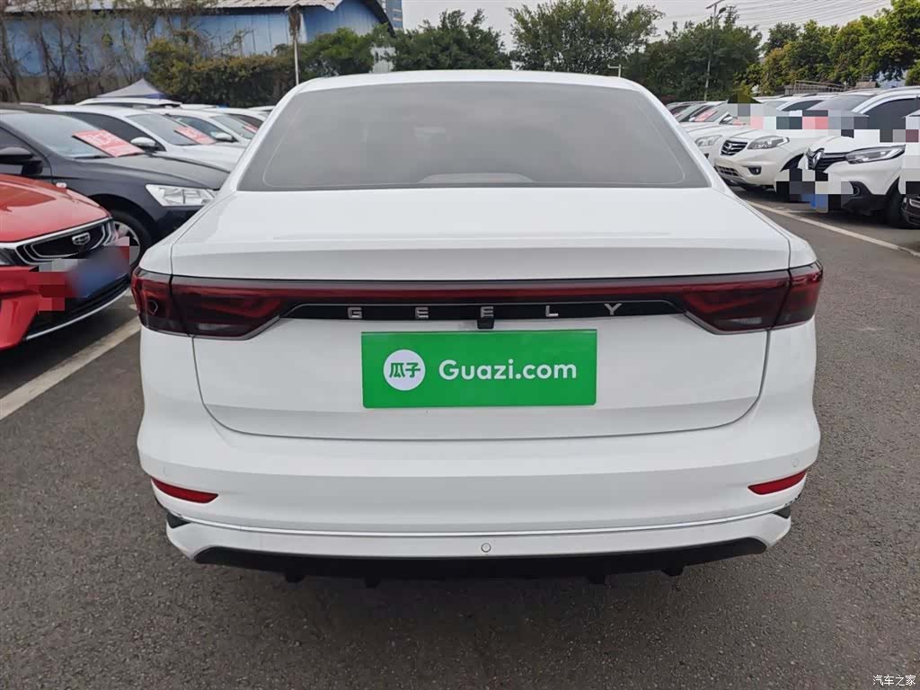 Geely Emgrand, 2023 6