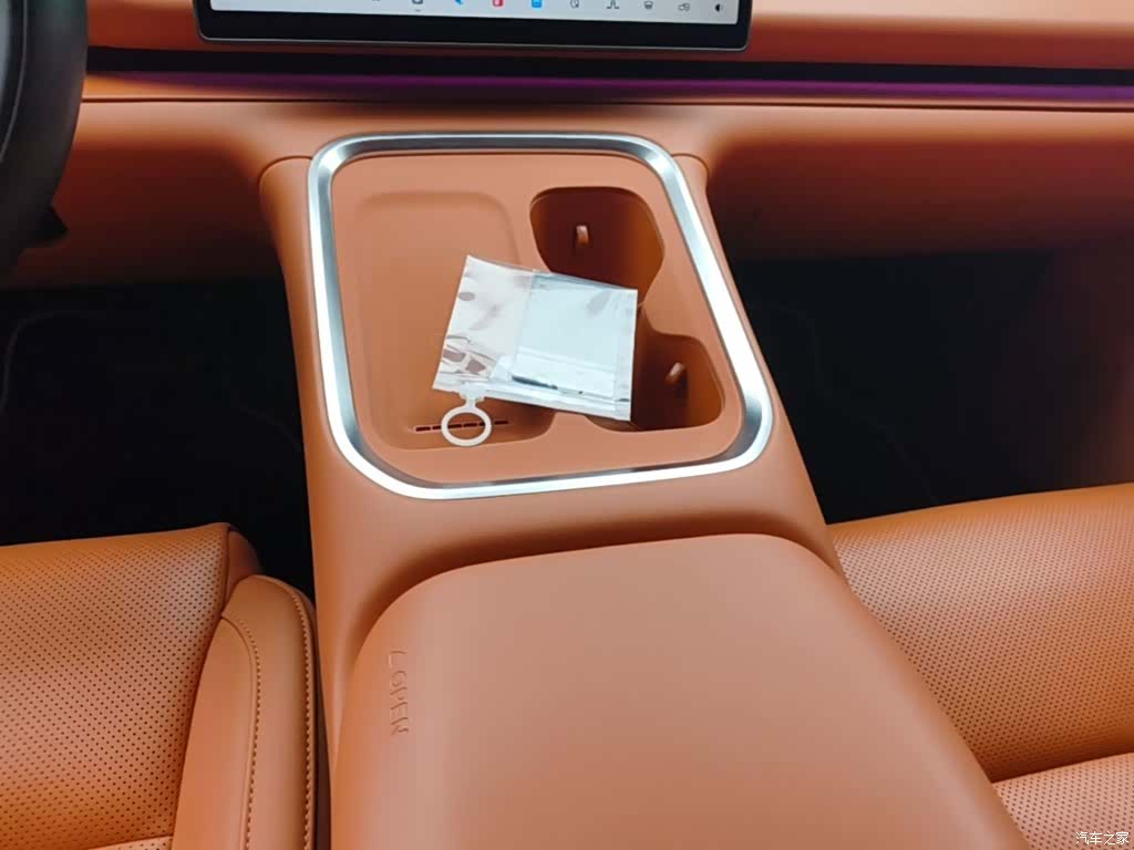 Leapmotor C16, 2025 9