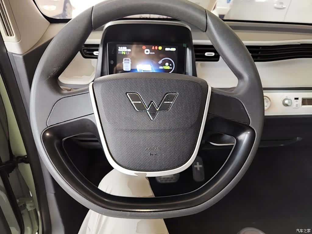 Wuling MINIEV, 2022 11