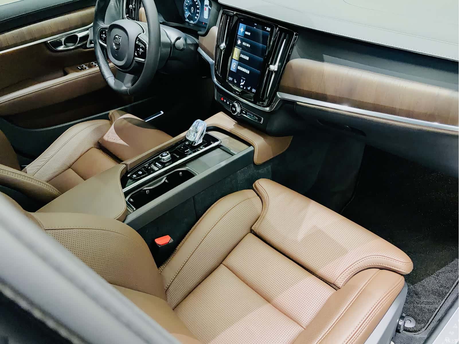 Volvo S90, 2021 16