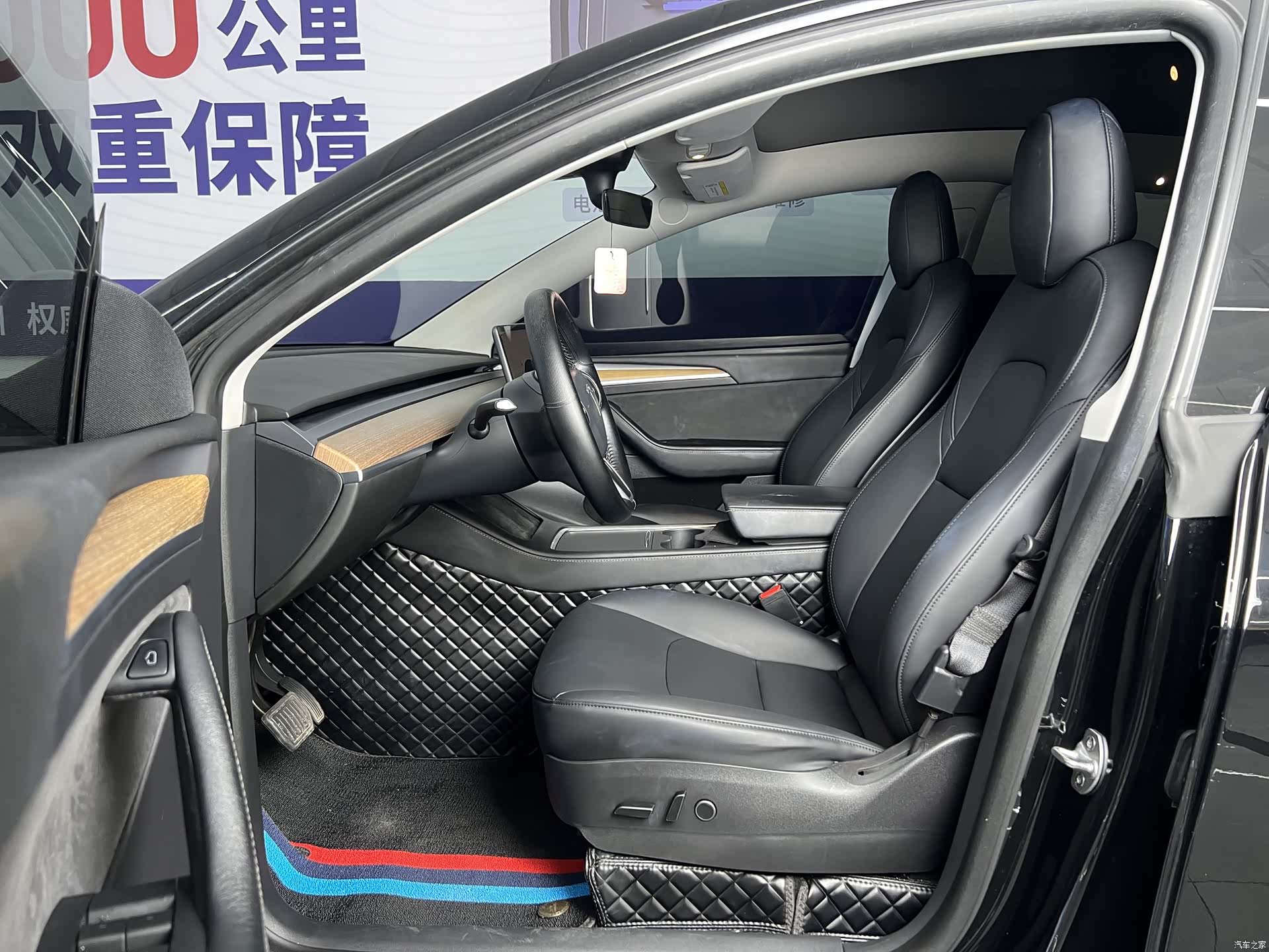 Tesla Model Y, 2022 4
