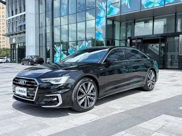 Audi A6L 2023 — купить из Китая под заказ
