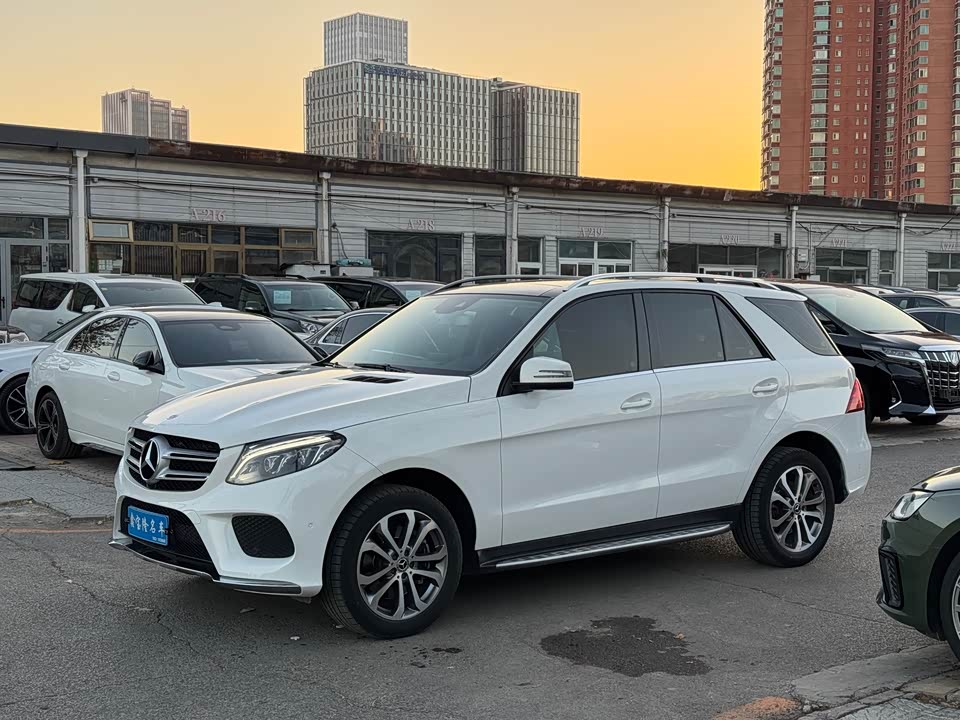Mercedes-Benz GLE