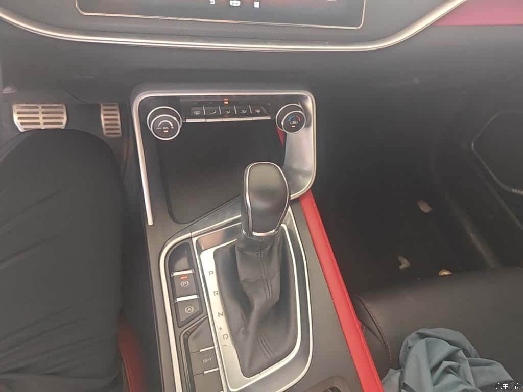 Geely Binray, 2021 14