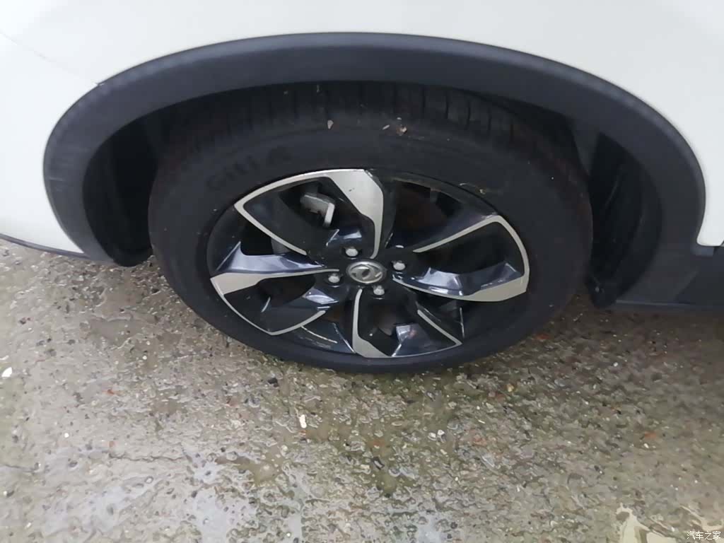 DongFeng AX4, 2018 23