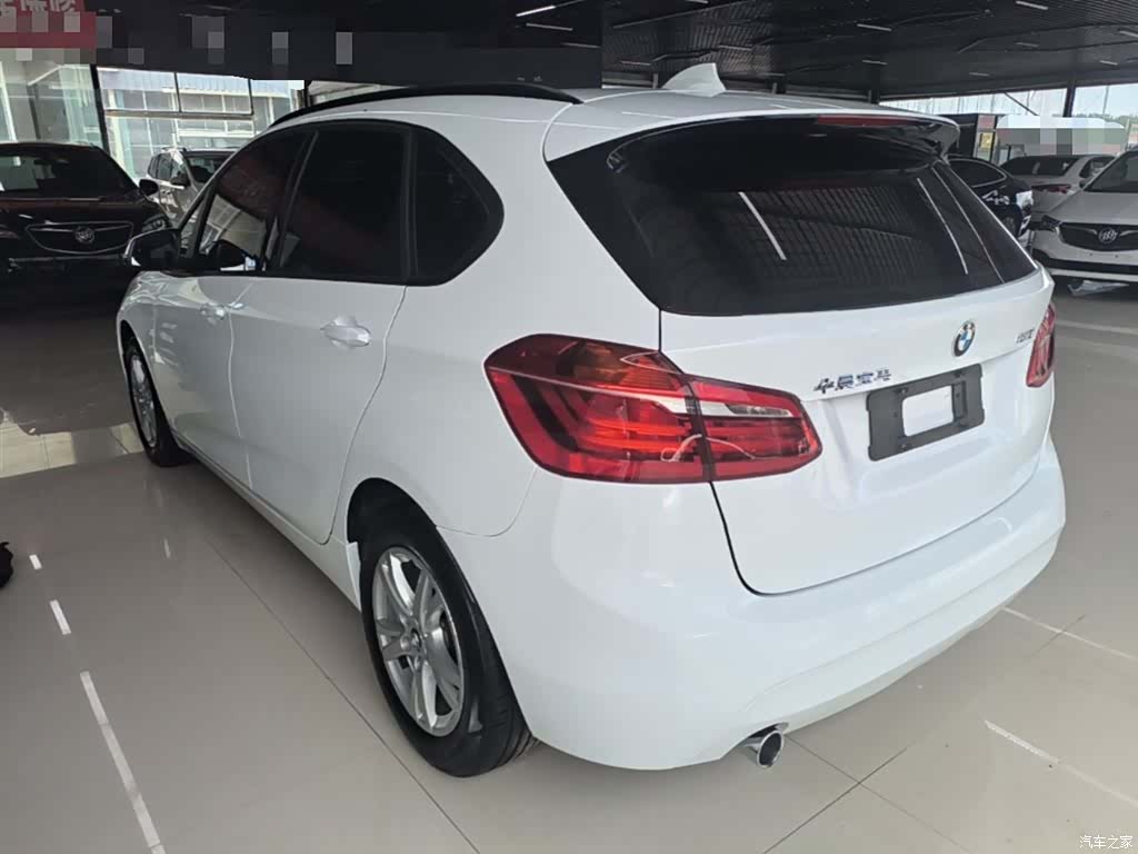 BMW 2 Series, 2017 все фото
