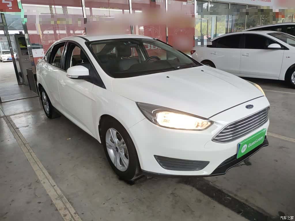 Ford Focus, 2018 4