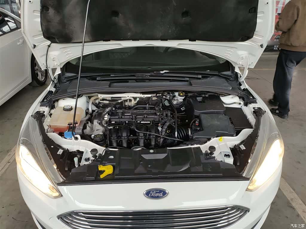 Ford Focus, 2018 20
