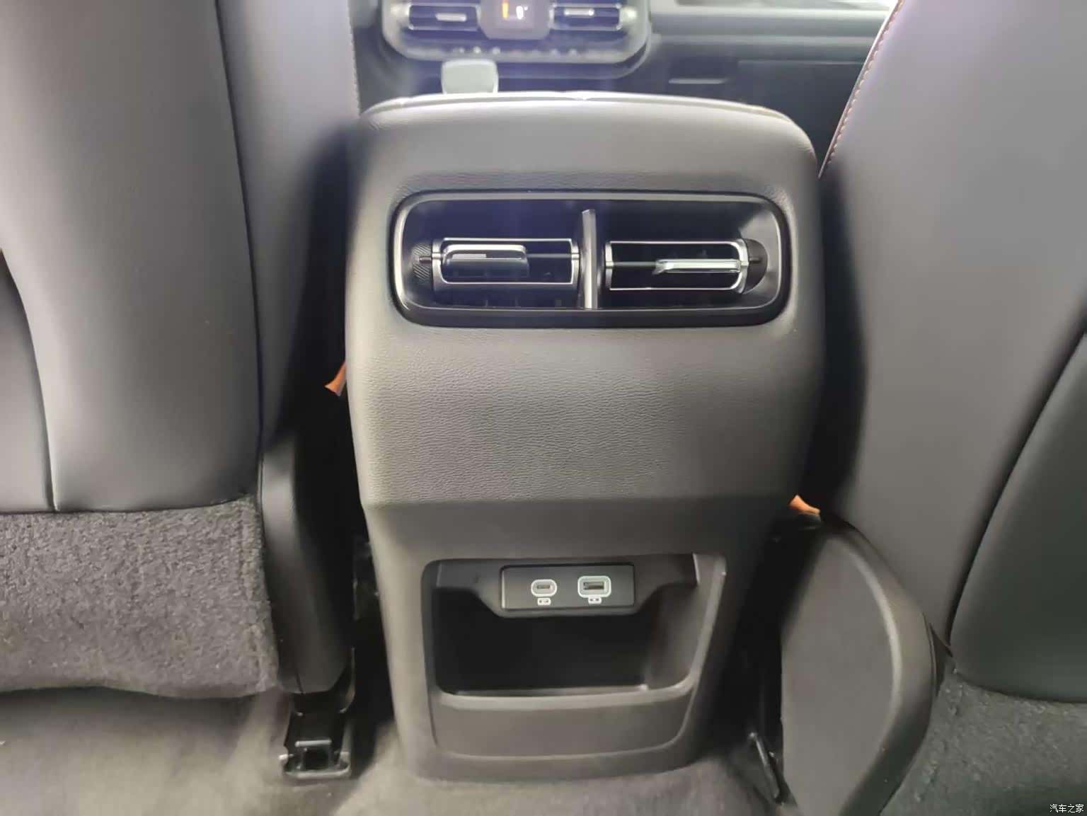 BAIC BJ40, 2025 24