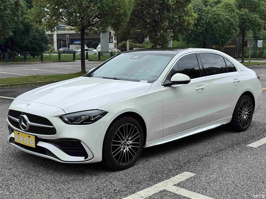 Mercedes-Benz C-Class, 2025 2