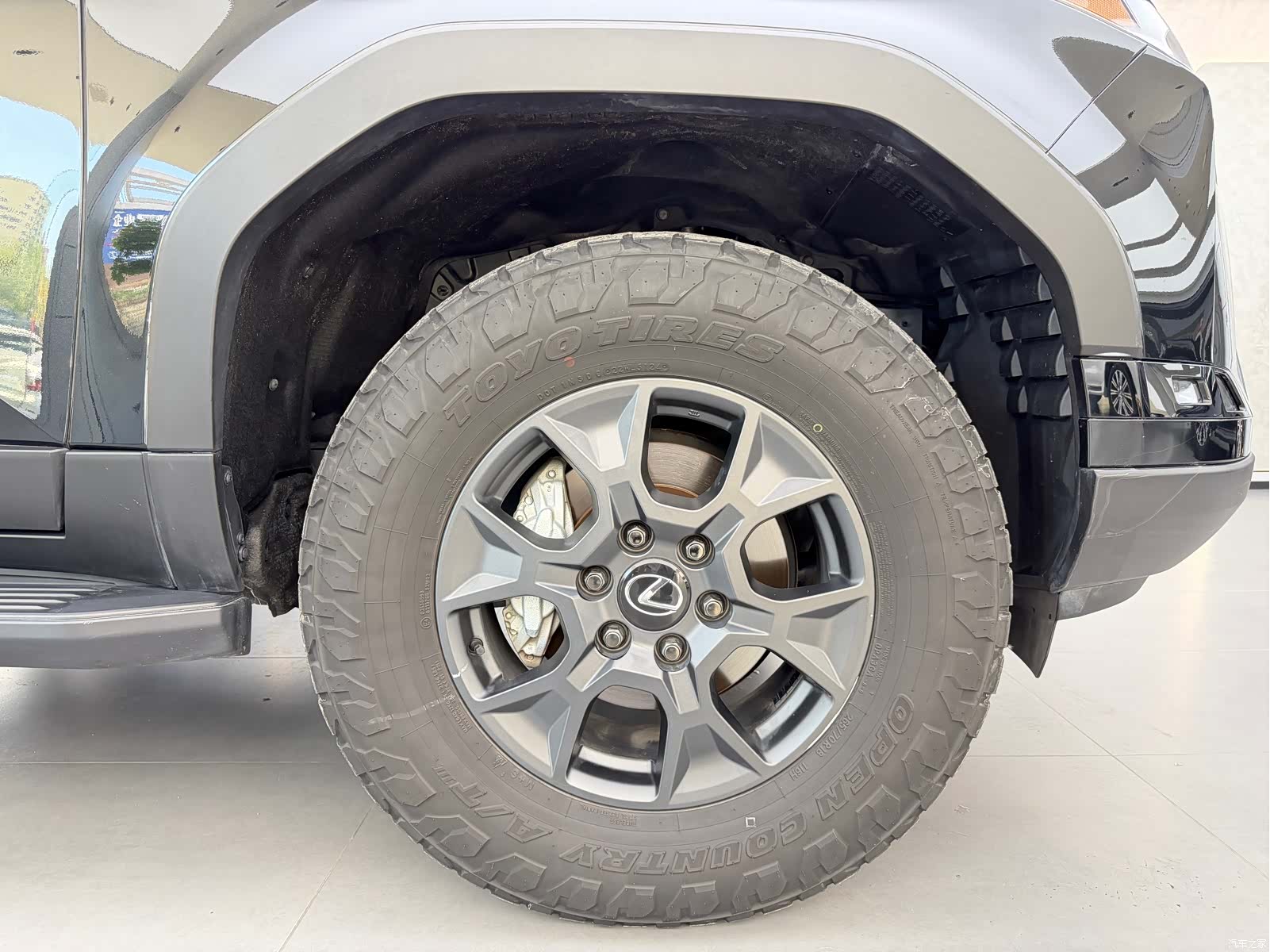 Lexus GX, 2025 24