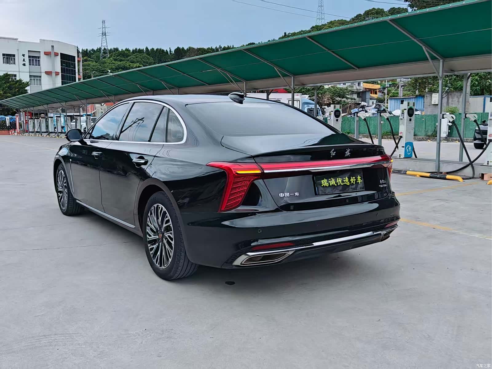 Hongqi H5, 2024 все фото
