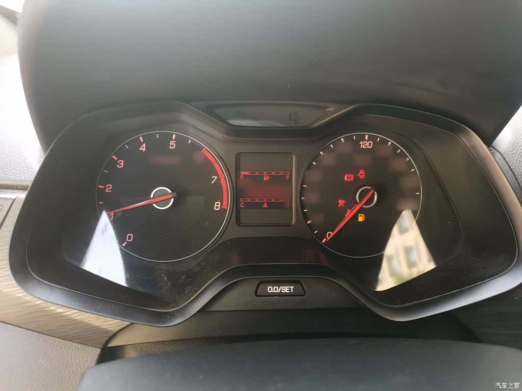 Wuling 310, 2021 4