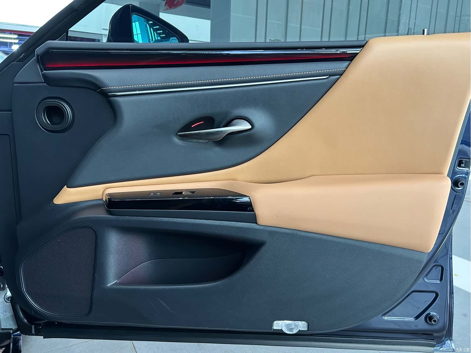 Lexus ES, 2024 23