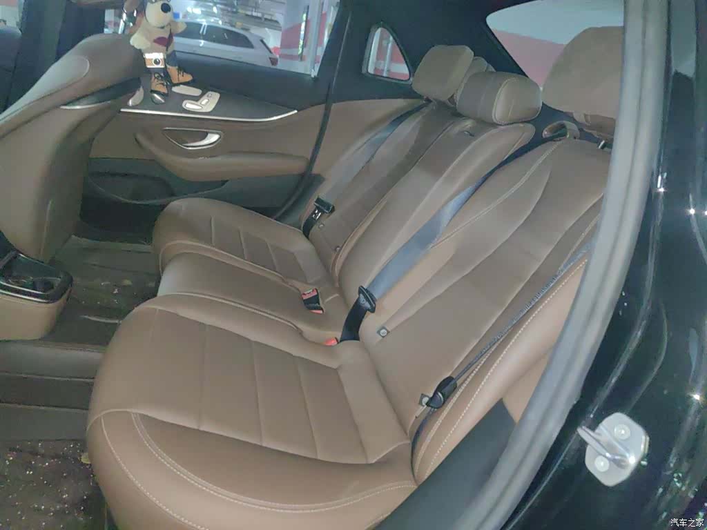 Mercedes-Benz E-Class, 2021 13