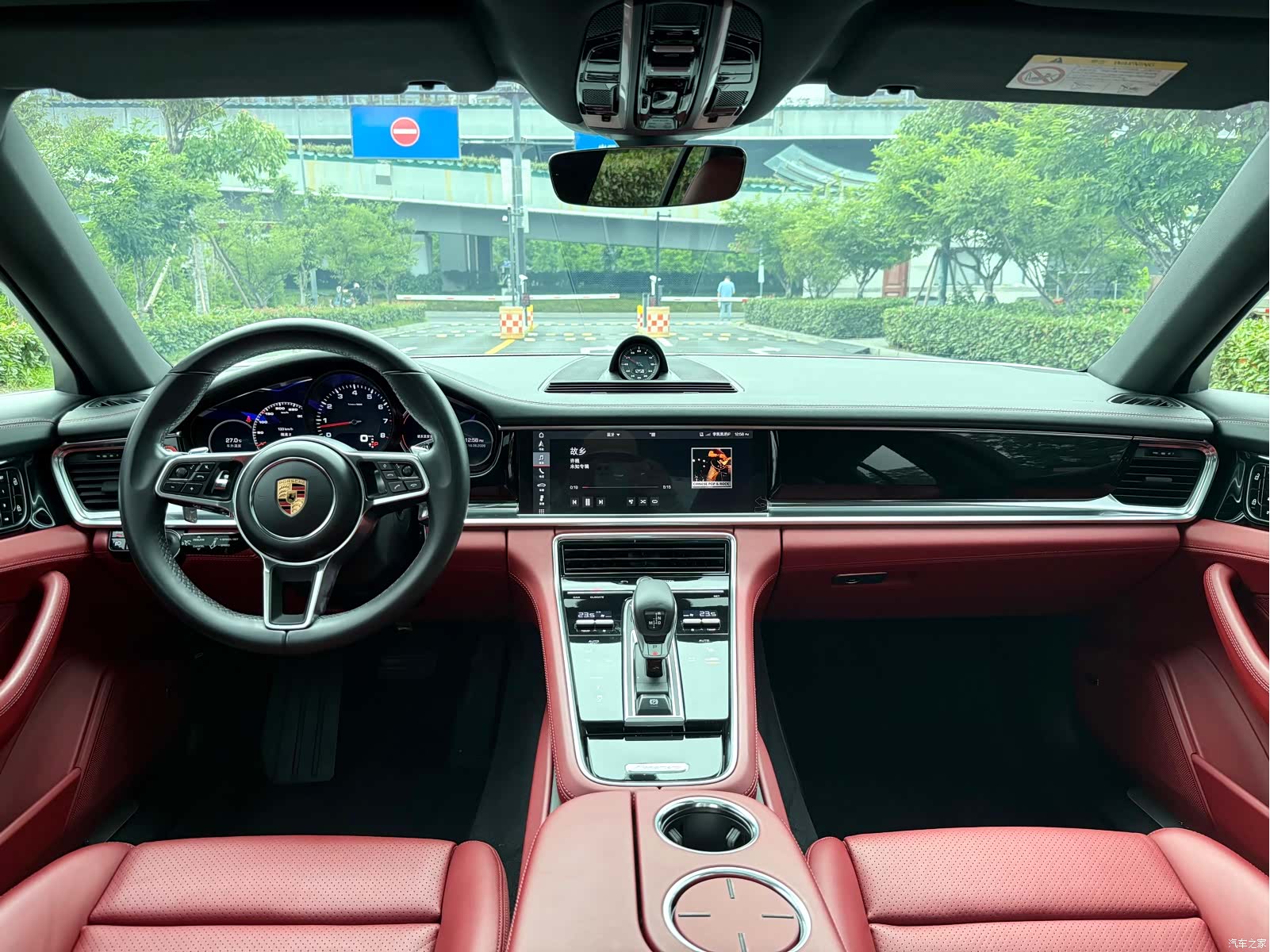 Porsche Panamera, 2019 12
