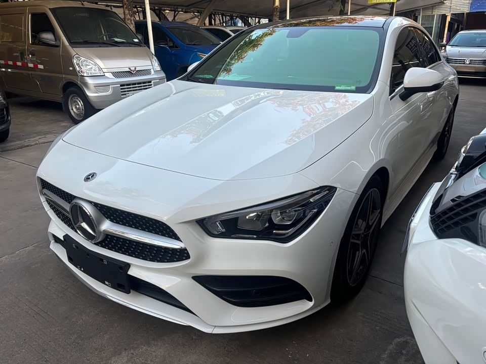 Mercedes-Benz CLA