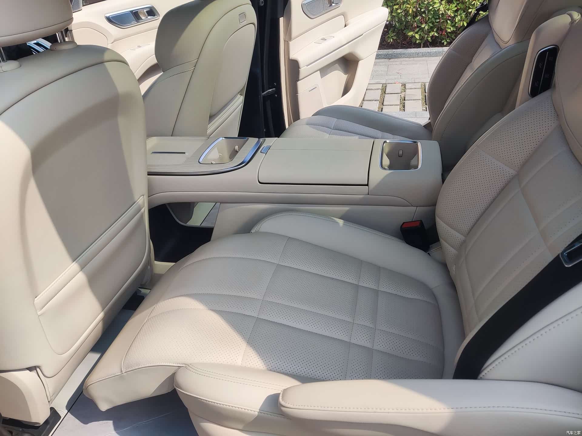 Deepal S09, 2025 9