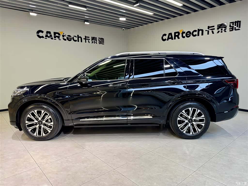Ford Explorer, 2026 7