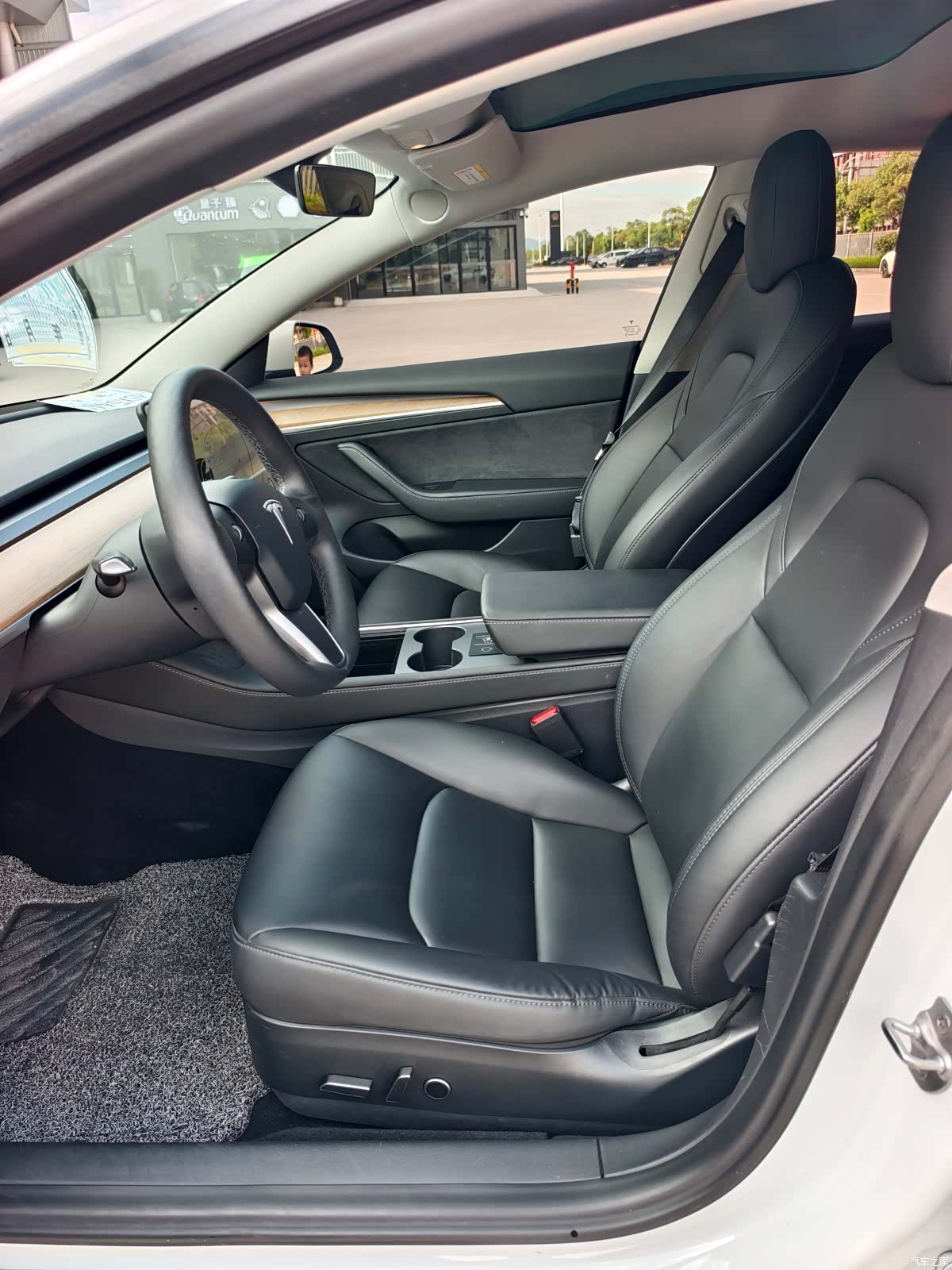 Tesla Model 3, 2021 7