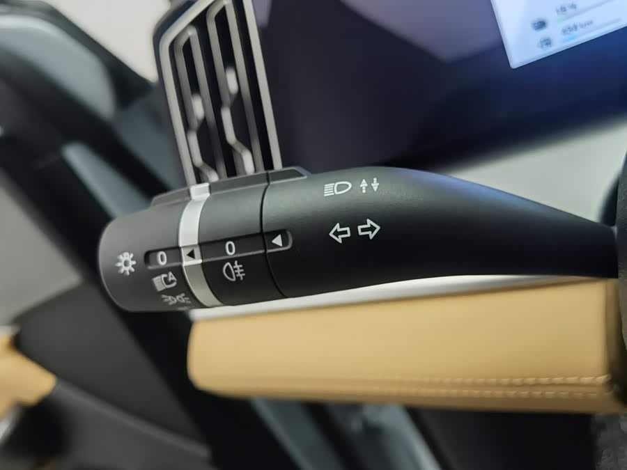 BYD Song L DM-i 2025, фото 21