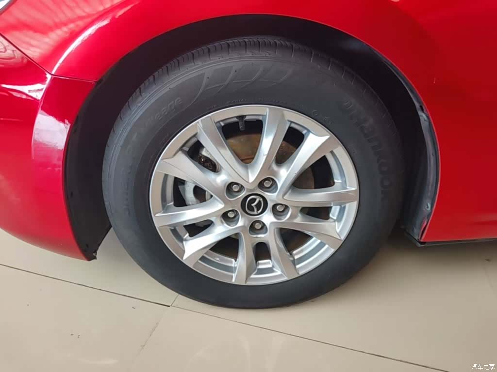 Mazda Mazda3, 2017 23