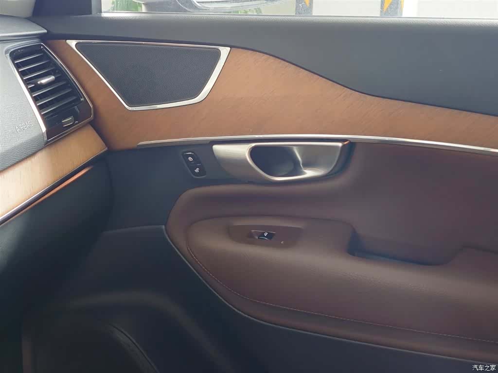 Volvo XC90, 2019 15