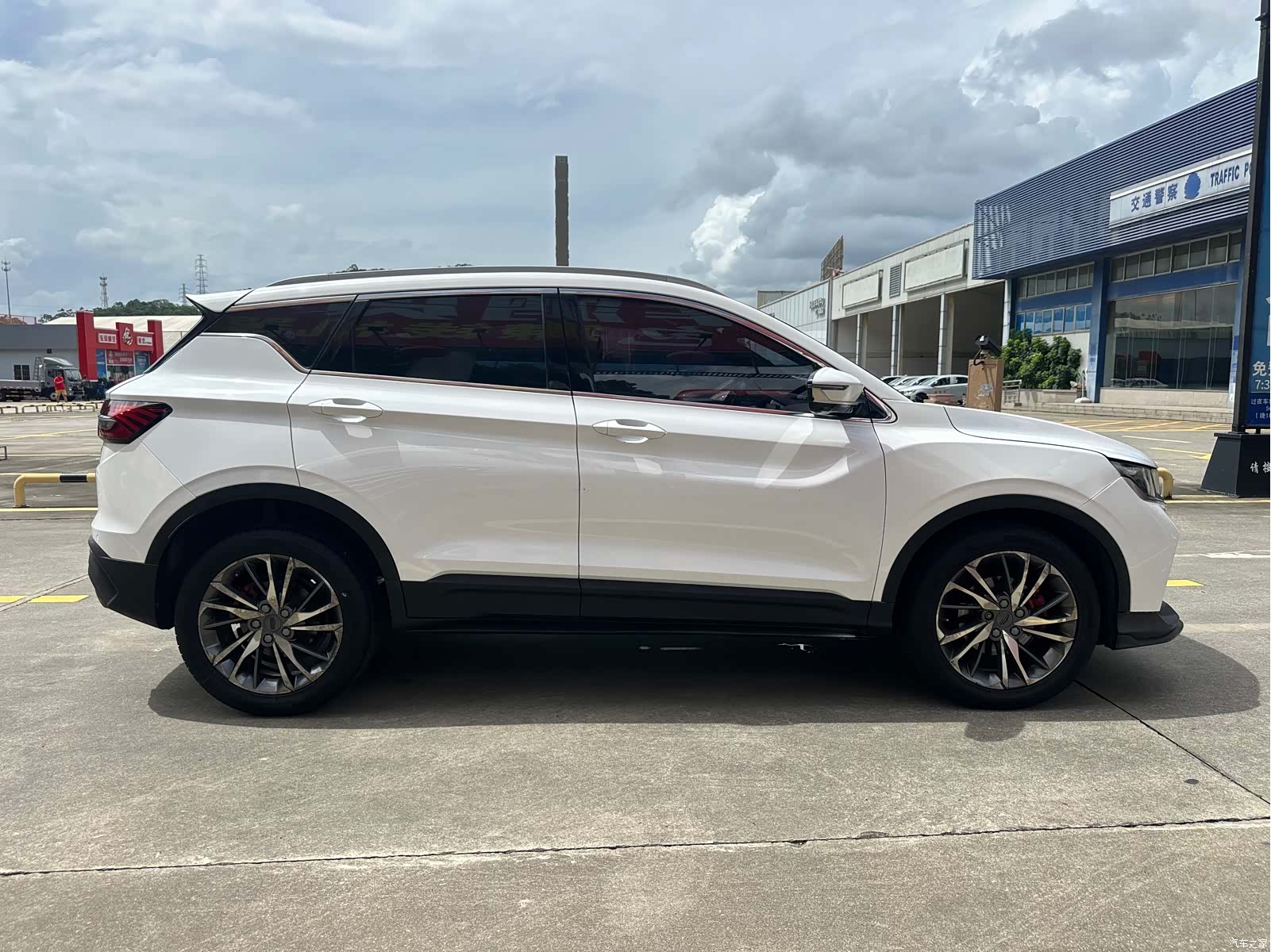 Geely Coolray, 2019 11