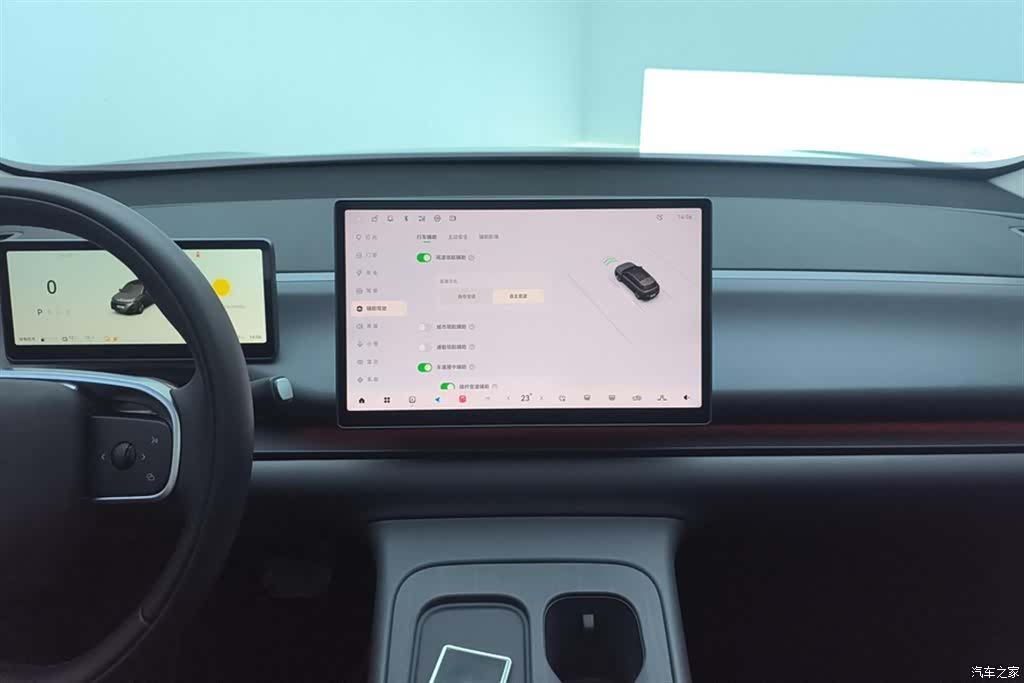 Leapmotor C10, 2024 13