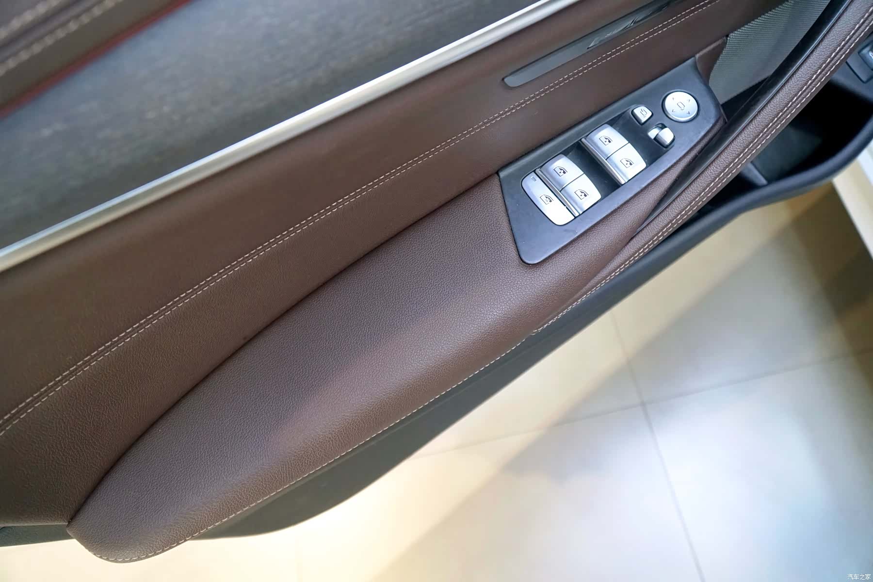 BMW 5 Series, 2023 13