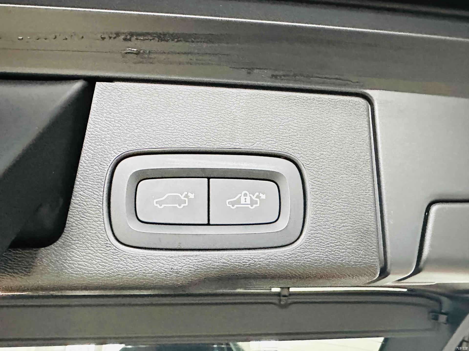Volvo XC60, 2025 16