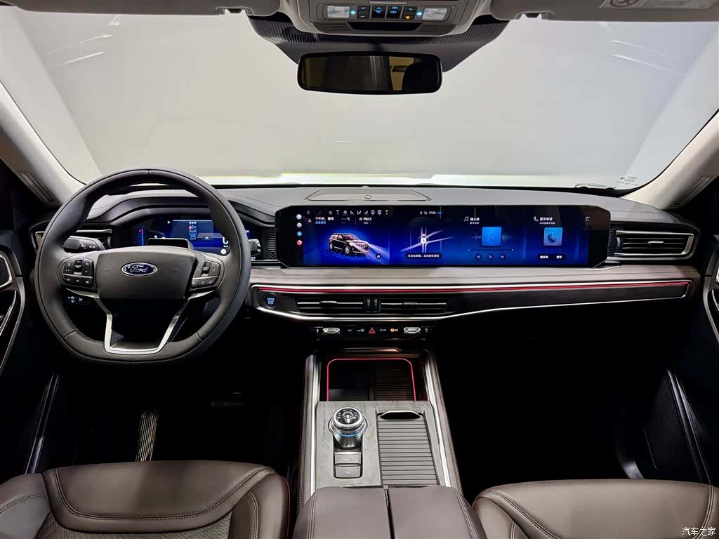Ford Explorer, 2026 13