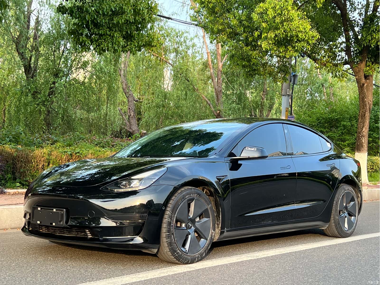 Tesla Model 3, 2023 1