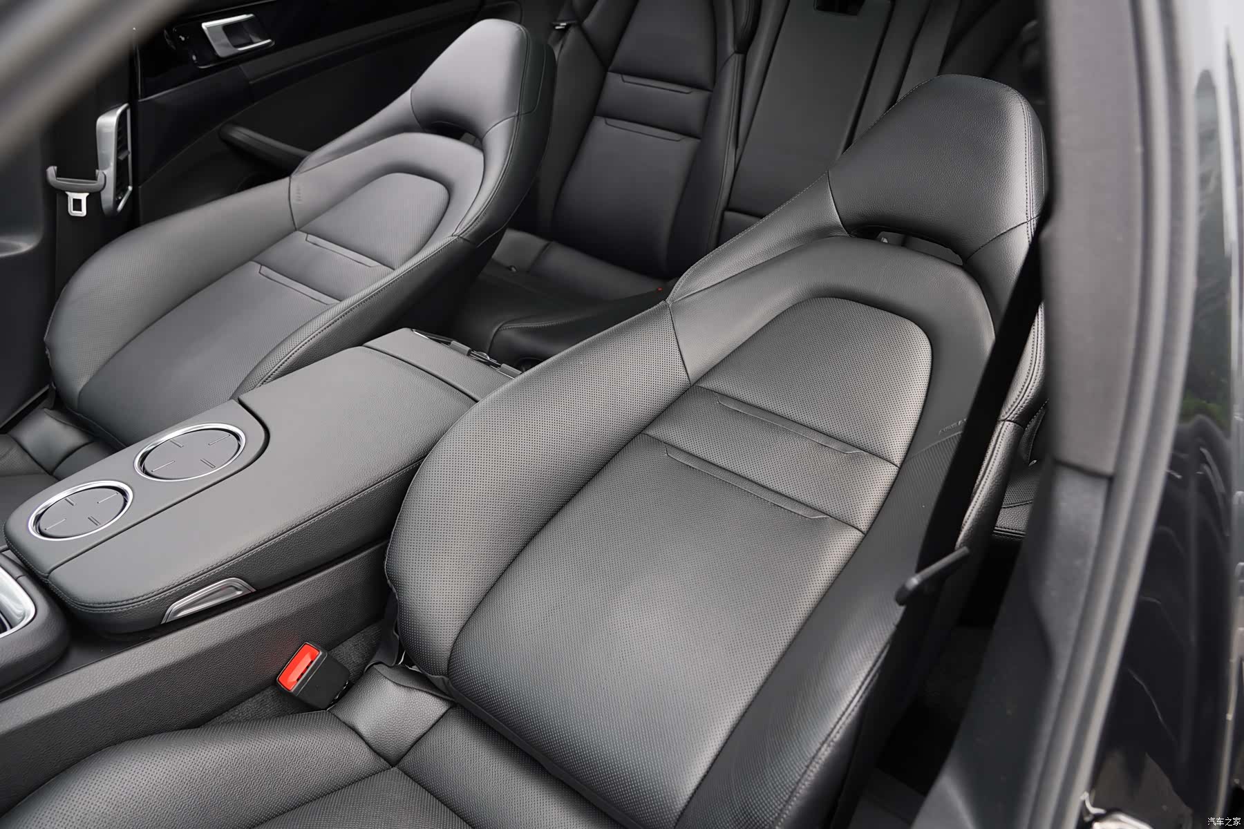 Porsche Panamera, 2018 48