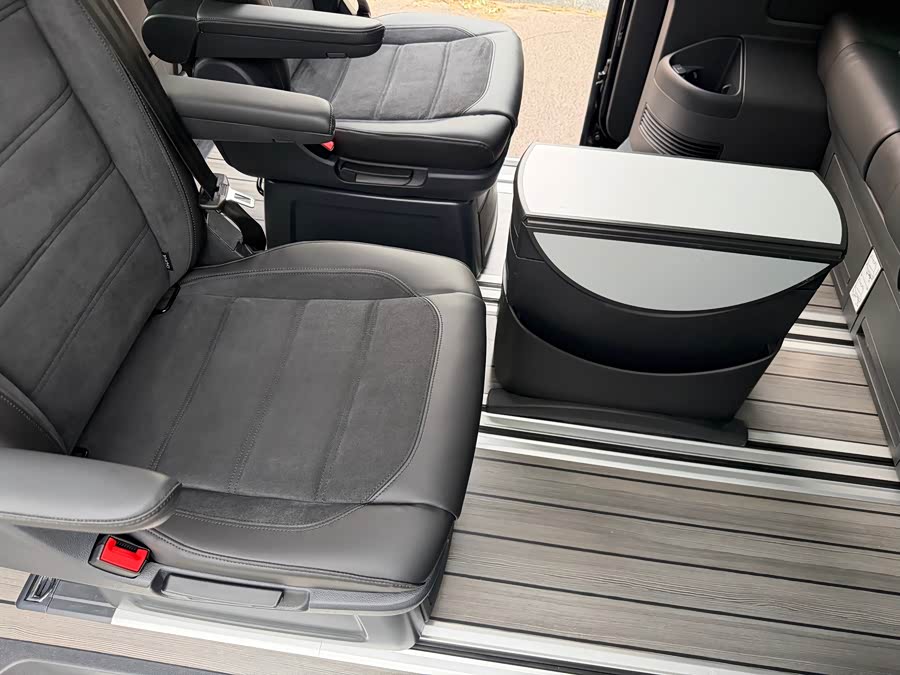 Volkswagen Multivan 2019, фото 20