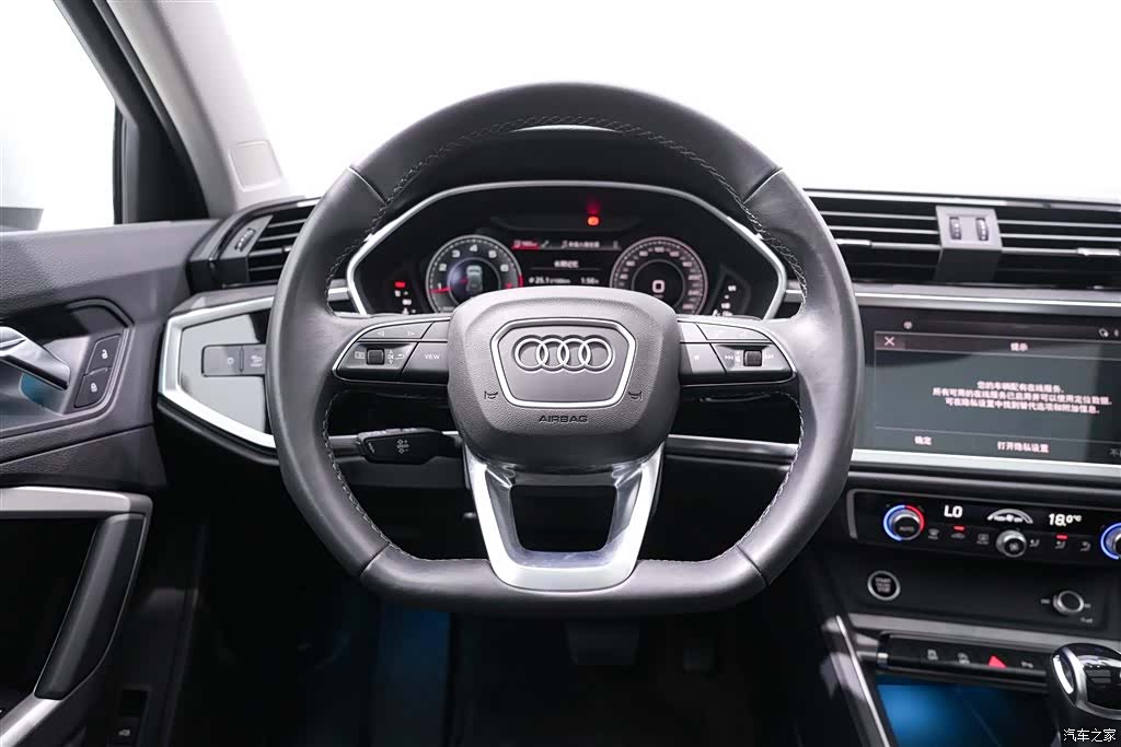 Audi Q3, 2022 17