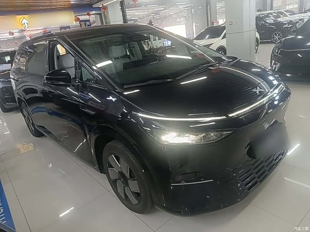 Xpeng X9, 2024 4
