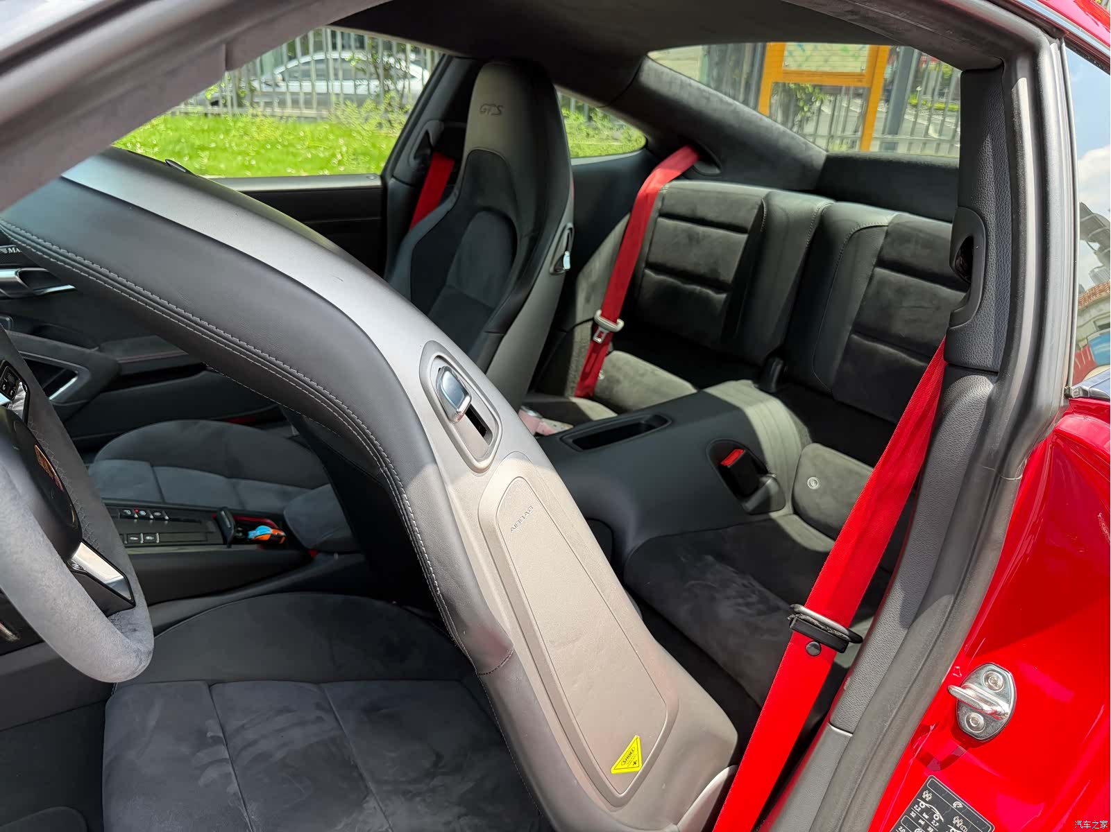 Porsche 911, 2018 16