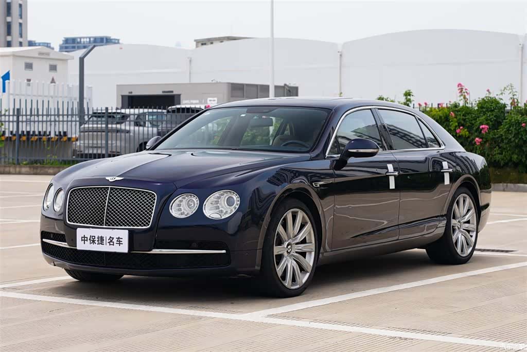 Bentley Flying Spur, 2016 1