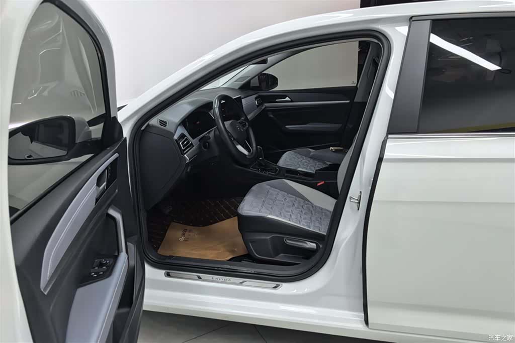 Volkswagen Lavida, 2022 9