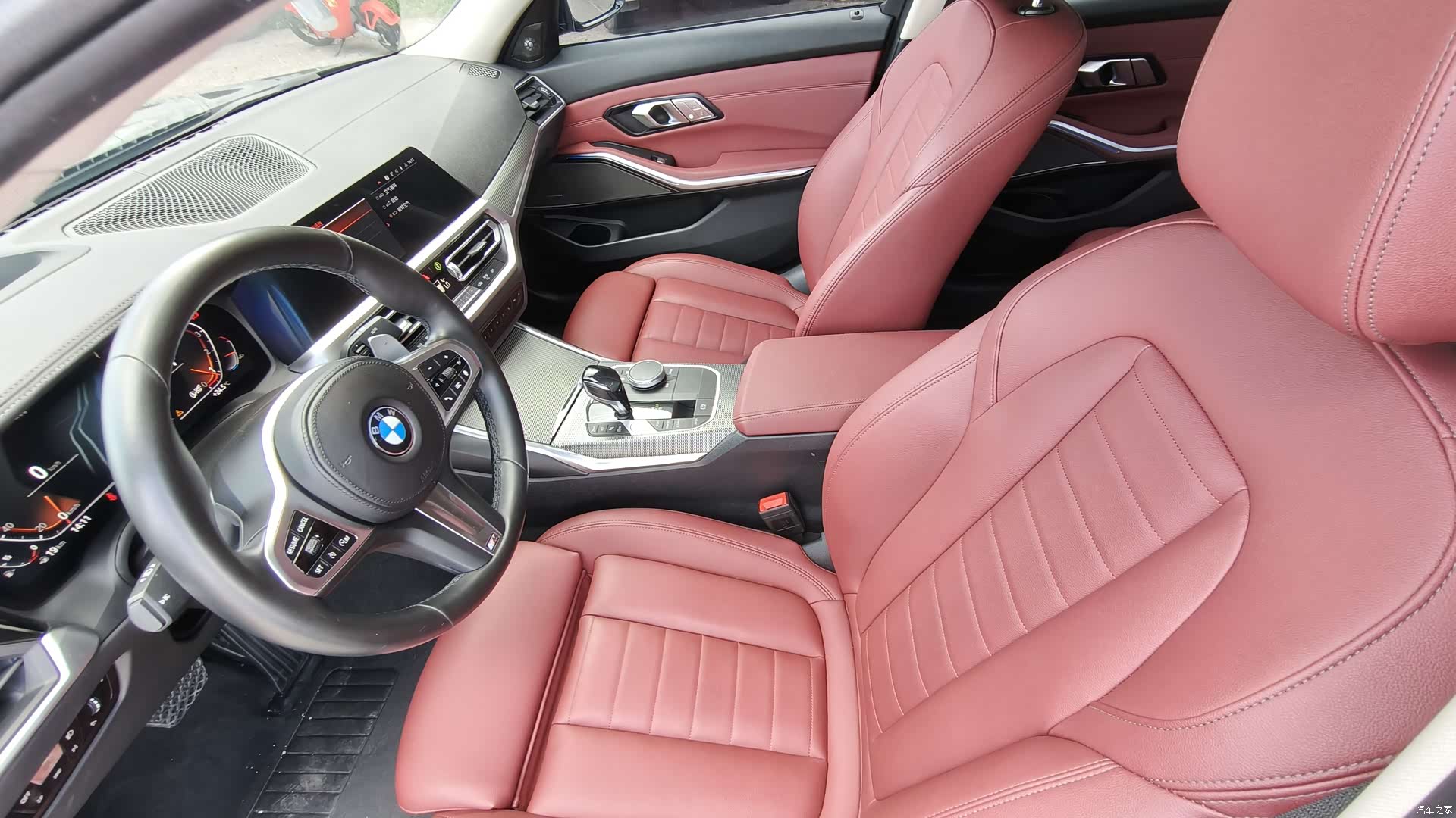 BMW 3 Series, 2021 11