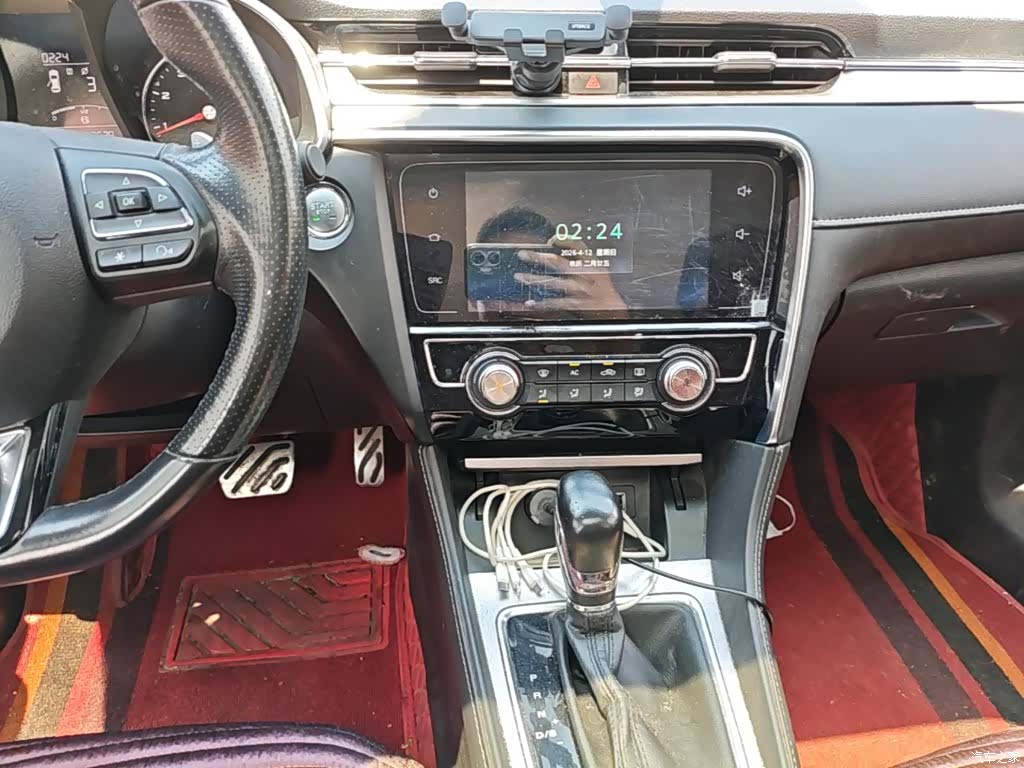 MG MG6, 2021 13