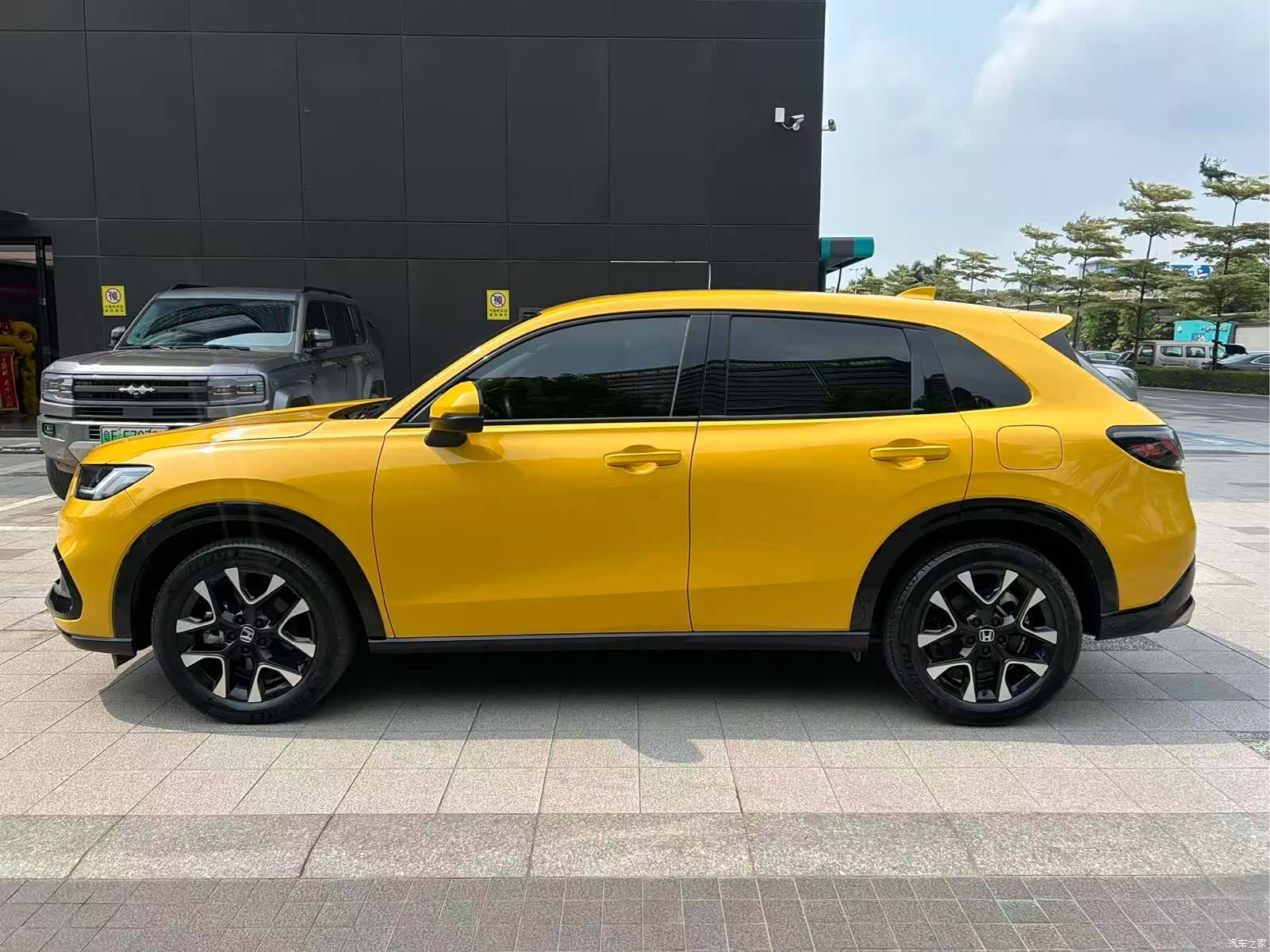 Honda ZR-V, 2022 все фото