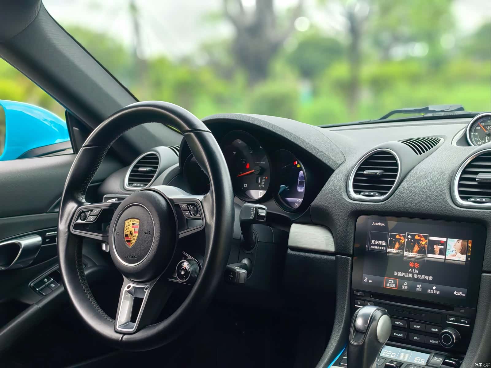 Porsche Cayman, 2017 15